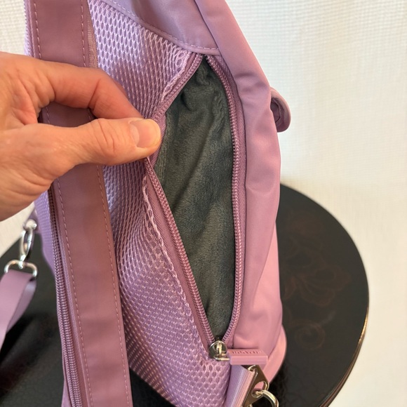 IHKWIP The Convertible Sling Backpack main image 12